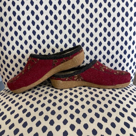 Taos Woolderness 2 Clogs Size 9 - Picture 6 of 7